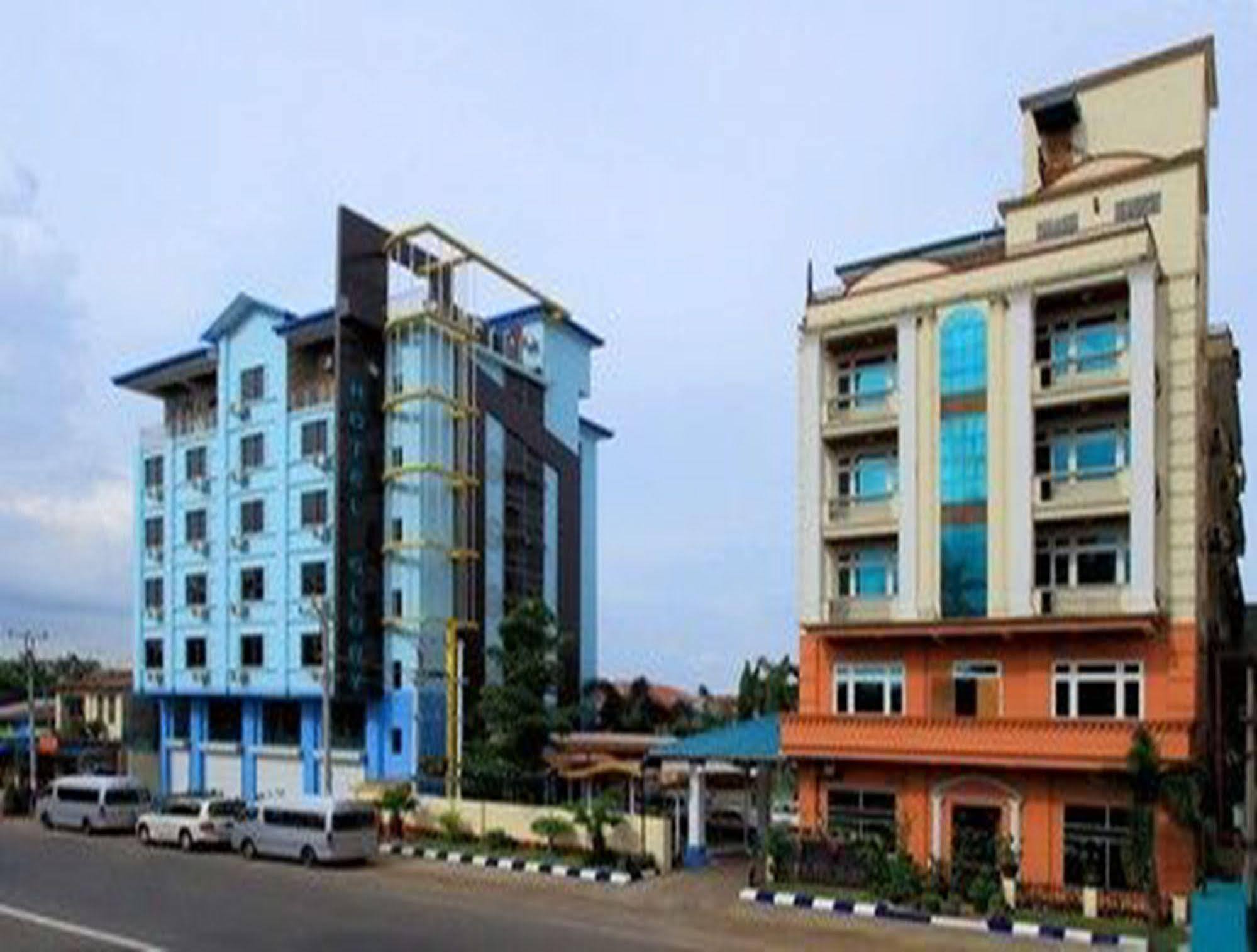 Hotel Glory Янгон Экстерьер фото